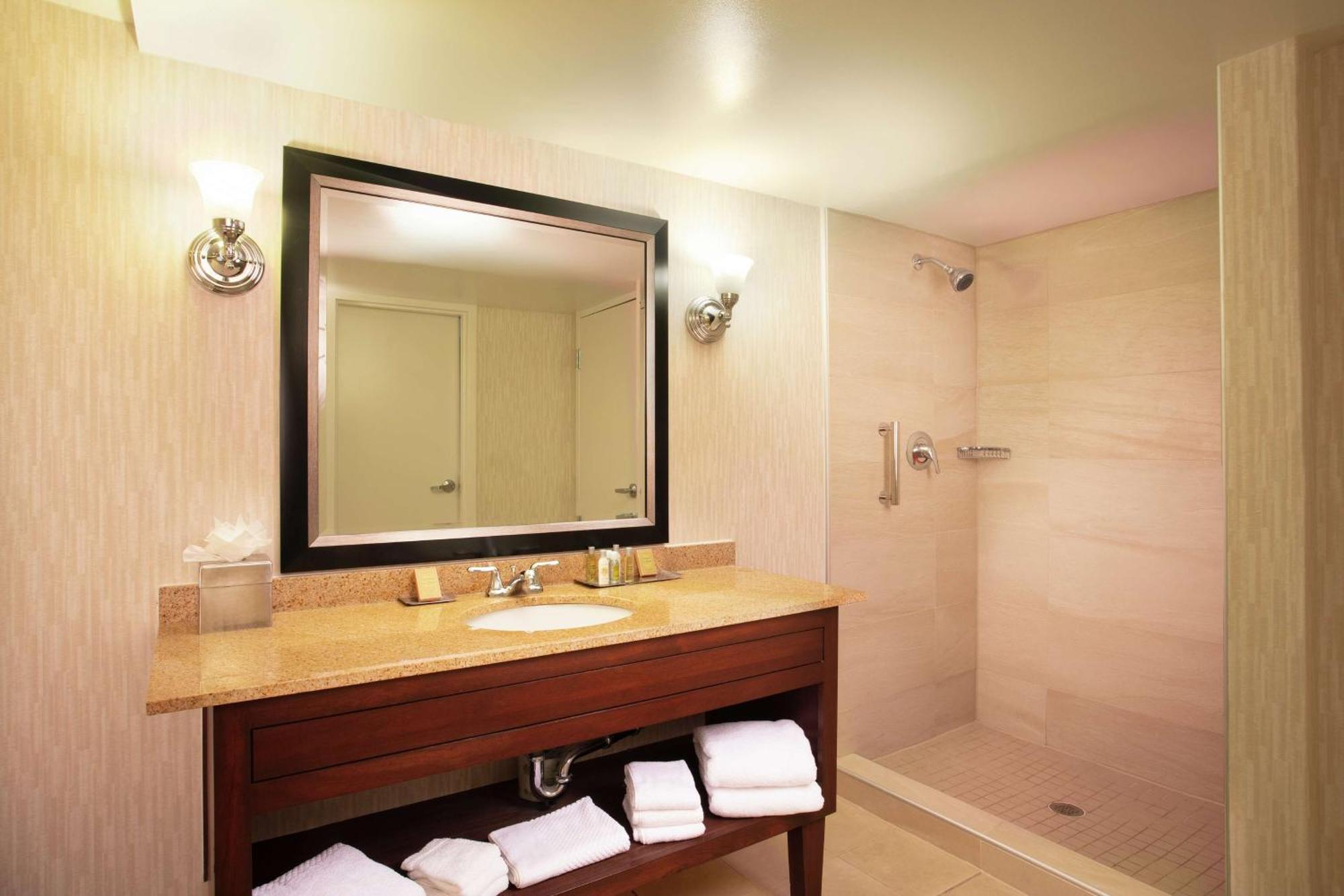 Doubletree By Hilton Hotel Columbia Exterior foto